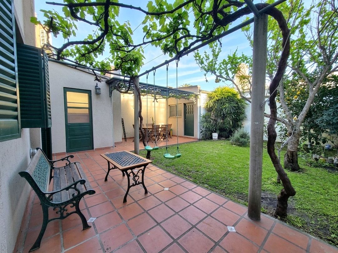 VENTA CASA SAN FERNANDO 3AMB COCH JARDIN GALERIA