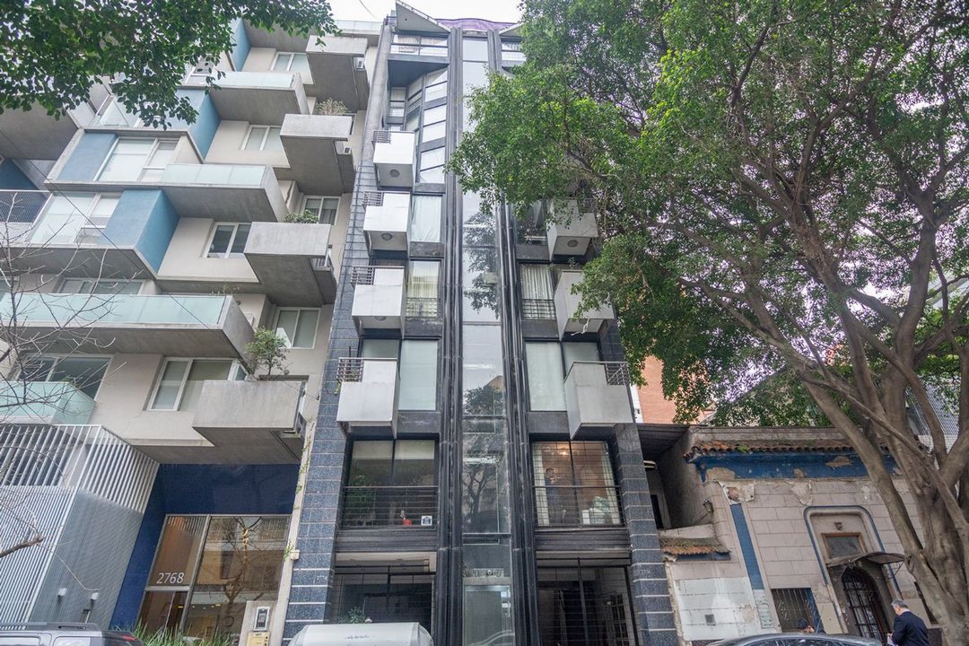 Venta Monoambiente al frente en Las Cañitas