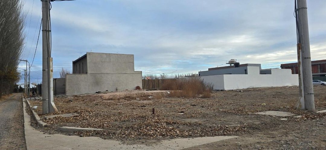VENTA LOTE BARRIO RESIDENCIAL AYRES DEL LIMAY