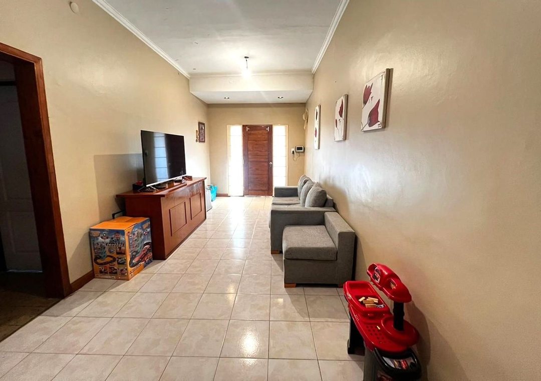 VENTA CASA 3 AMBIENTES LOMAS DE ZAMORA