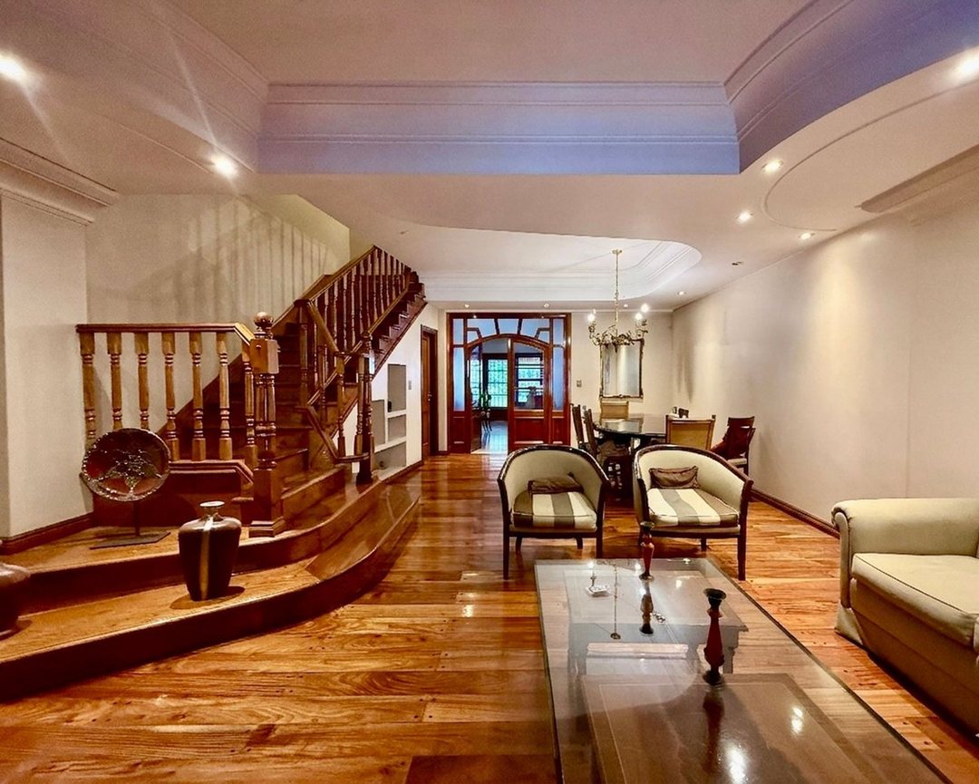 VENTA CASA 5 AMBIENTES EN RAMOS MEJIA