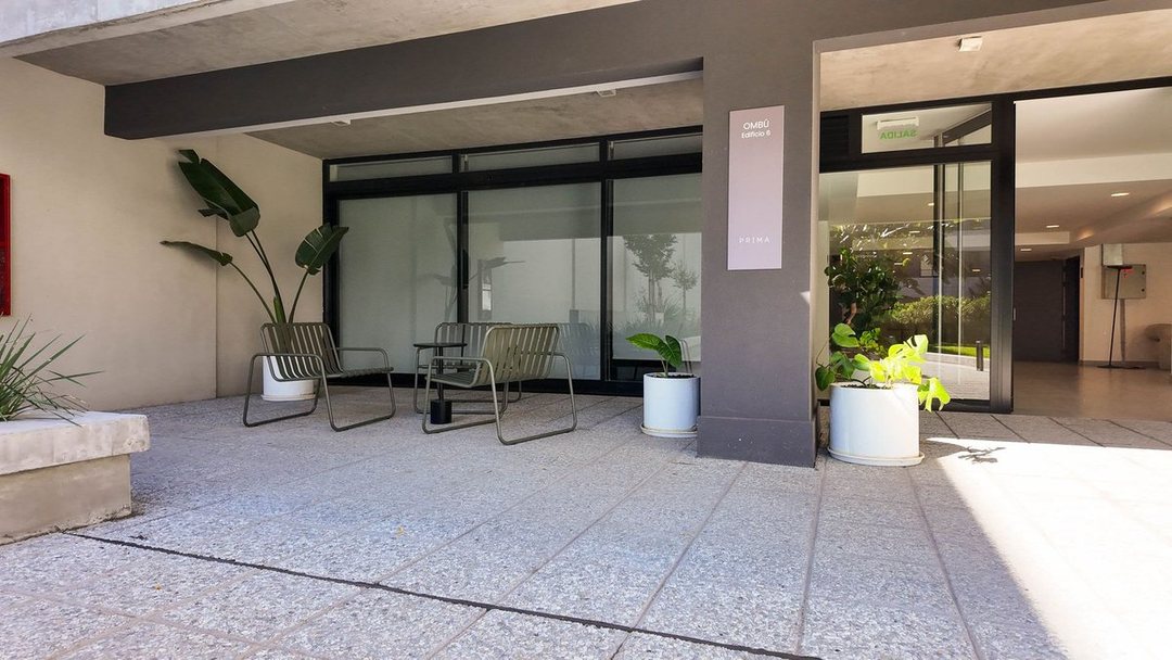 Venta monoambiente FLORES-COCHERA-Seguridad 24hs