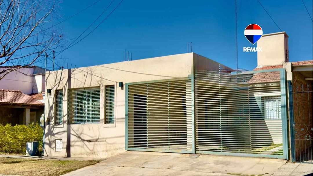 CASA VENTA MIRASOLES 3 DORM ZONA NORTE AMPLIADA