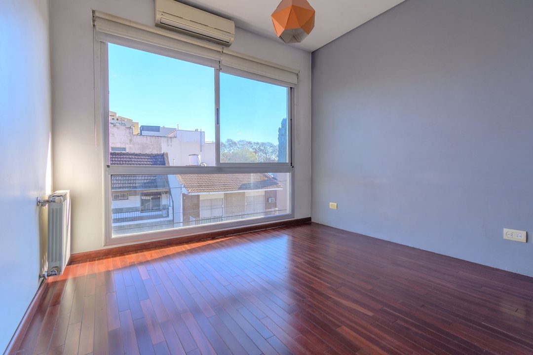 Venta PH 4 ambientes en Saavedra con cochera o sum