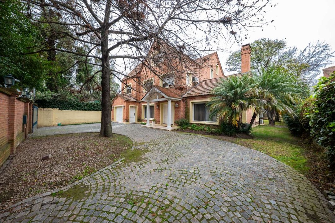 Venta casa 7 amb PILETA, JARDIN, La Horqueta