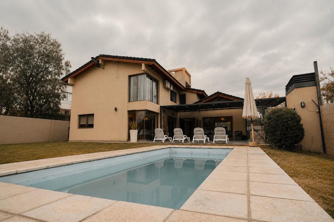 Casa de Categoria en Huerto del Sol