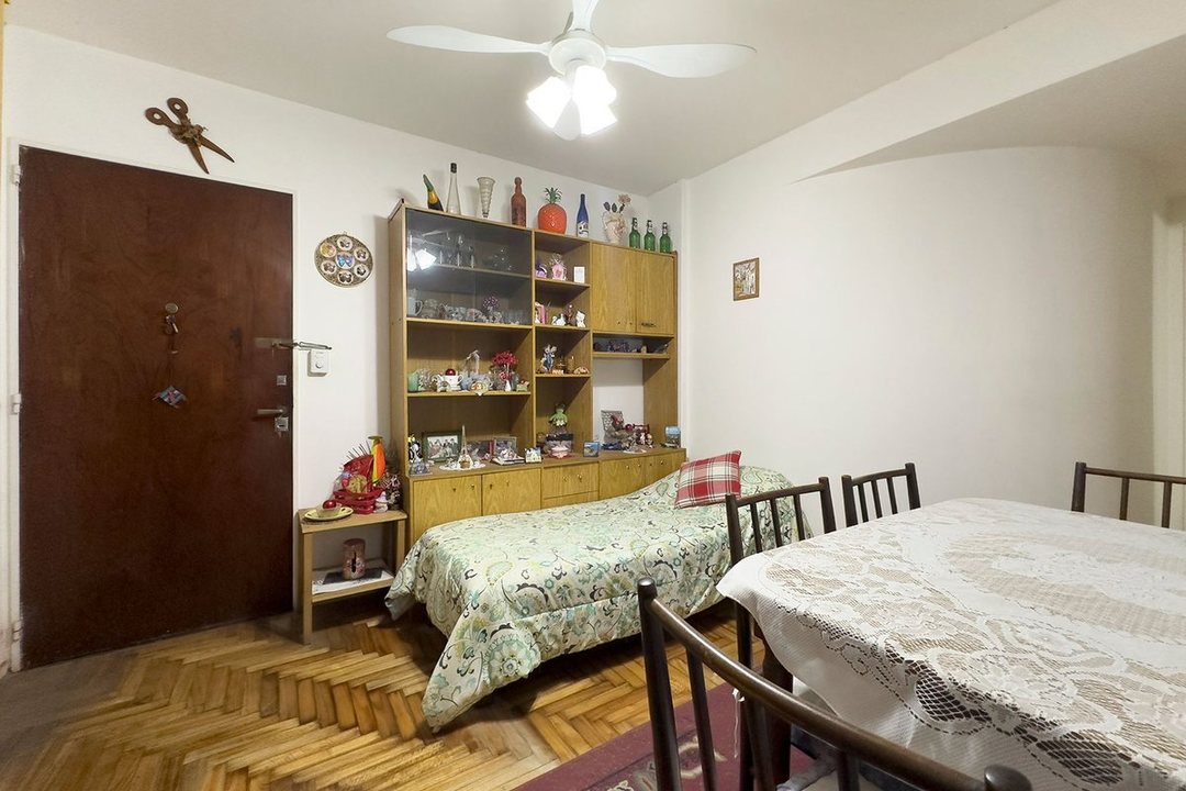 ALMAGRO VENTA 2 AMB C/PATIO A MTS AV CORRIENTES