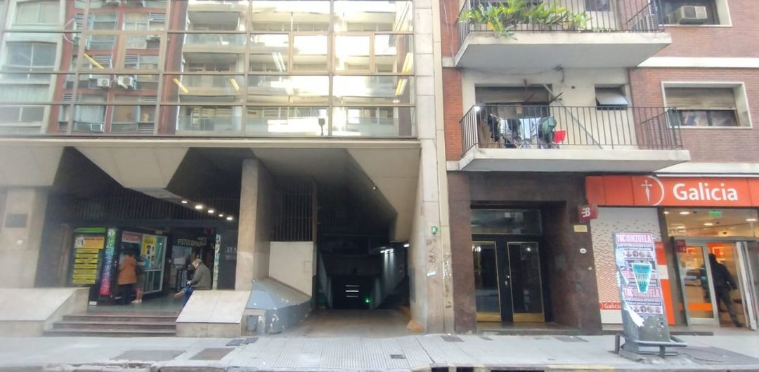 Venta cochera  San Nicolas