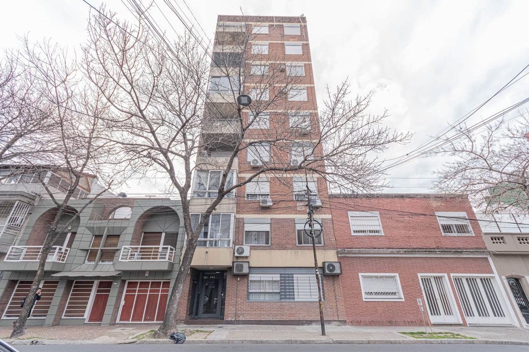 DEPARTAMENTO 2 DORMITORIOS ALVEAR AL 200