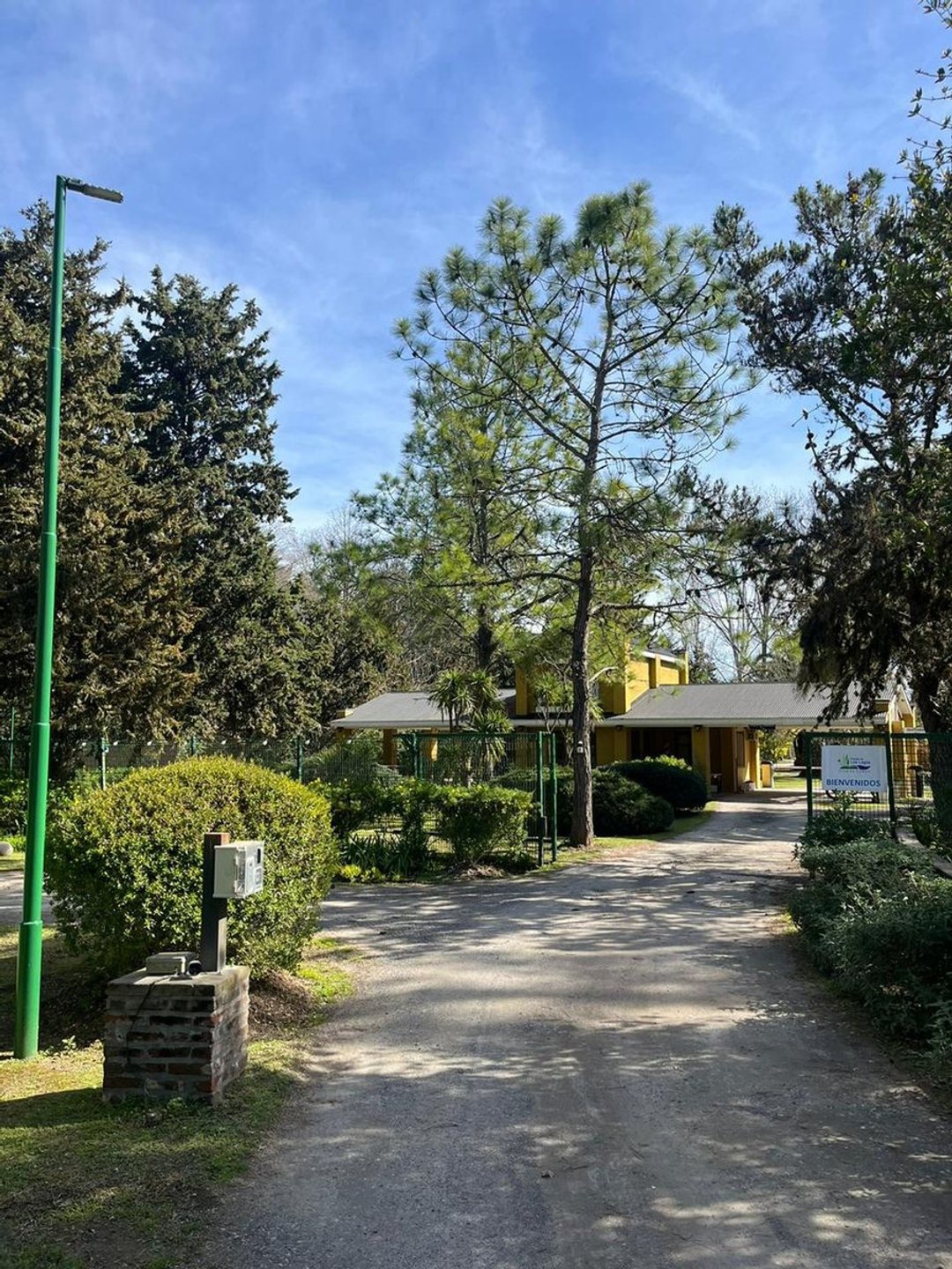 LOTE BARRIO POSADAS DE LOS LAGOS EN CONSTRUCCION