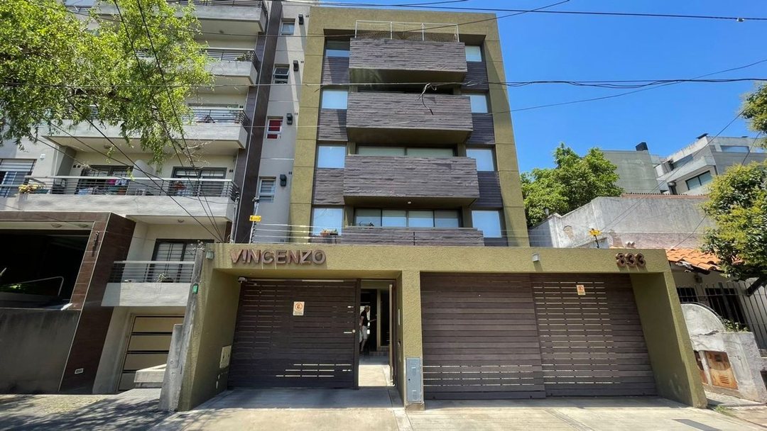 VENTA DPTO 4 AMB CASTELAR NORTE COCHERA Y TERRAZA