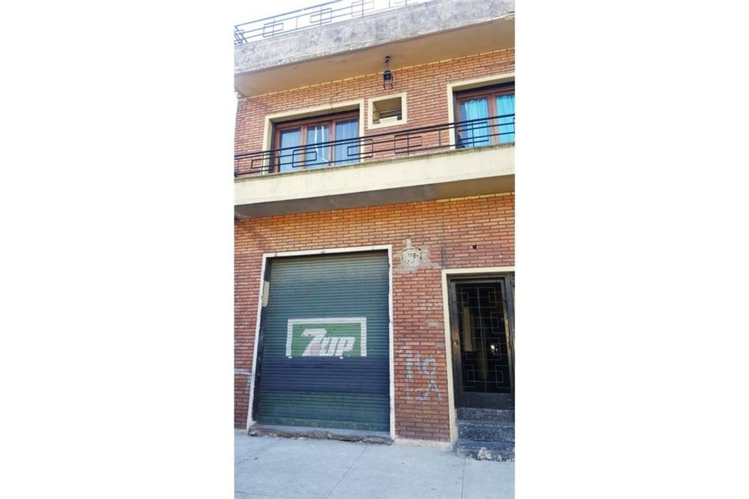 Venta Hostel 16 habitaciones en Pompeya