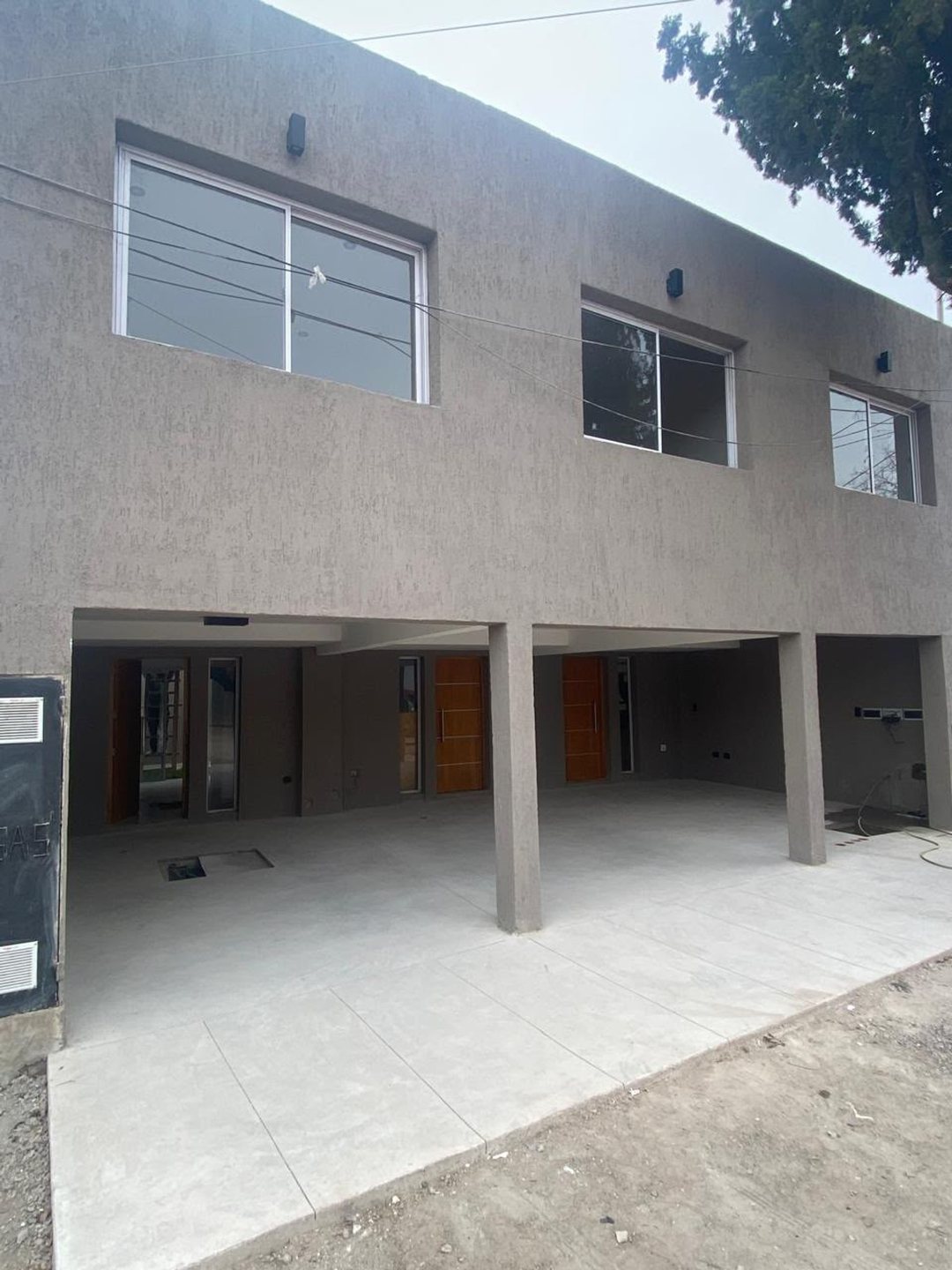 VENDO DUPLEX A ESTRENAR