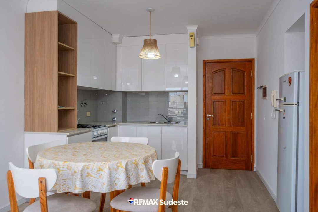 VENTA DEPTO 2 AMB VISTA AL MAR COCHE MONTE HERMOSO