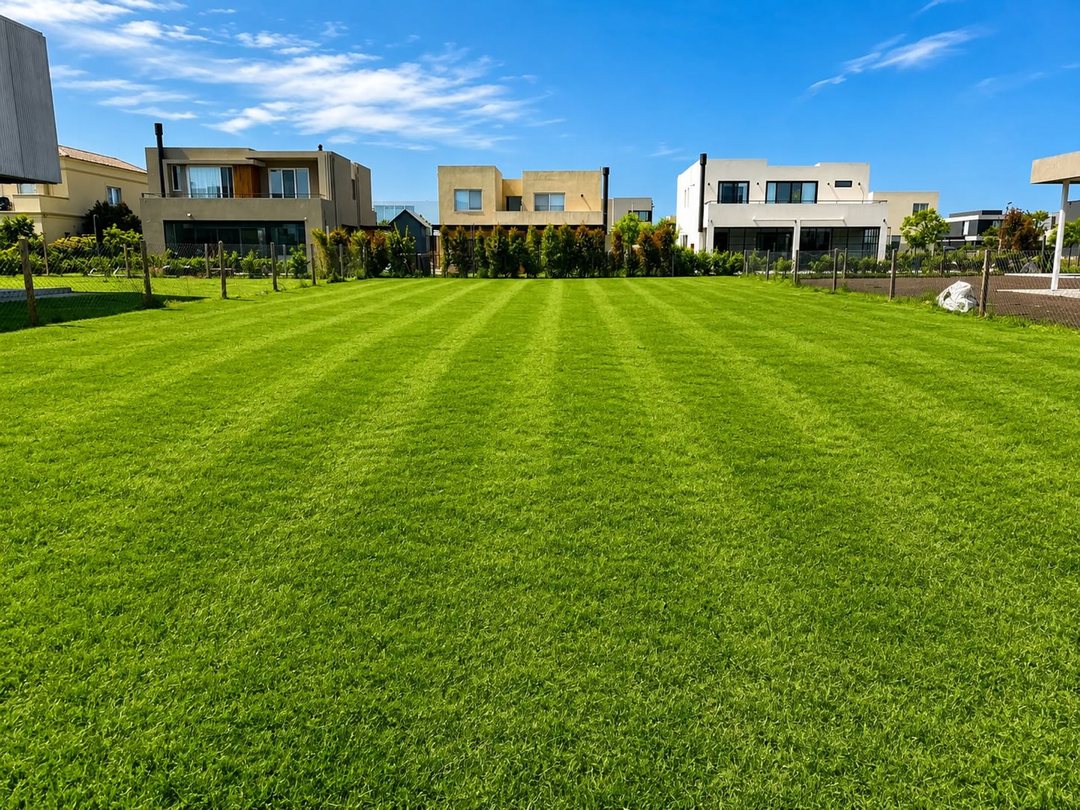 Venta Lote en Barrio Araucarias OPORTUNIDAD