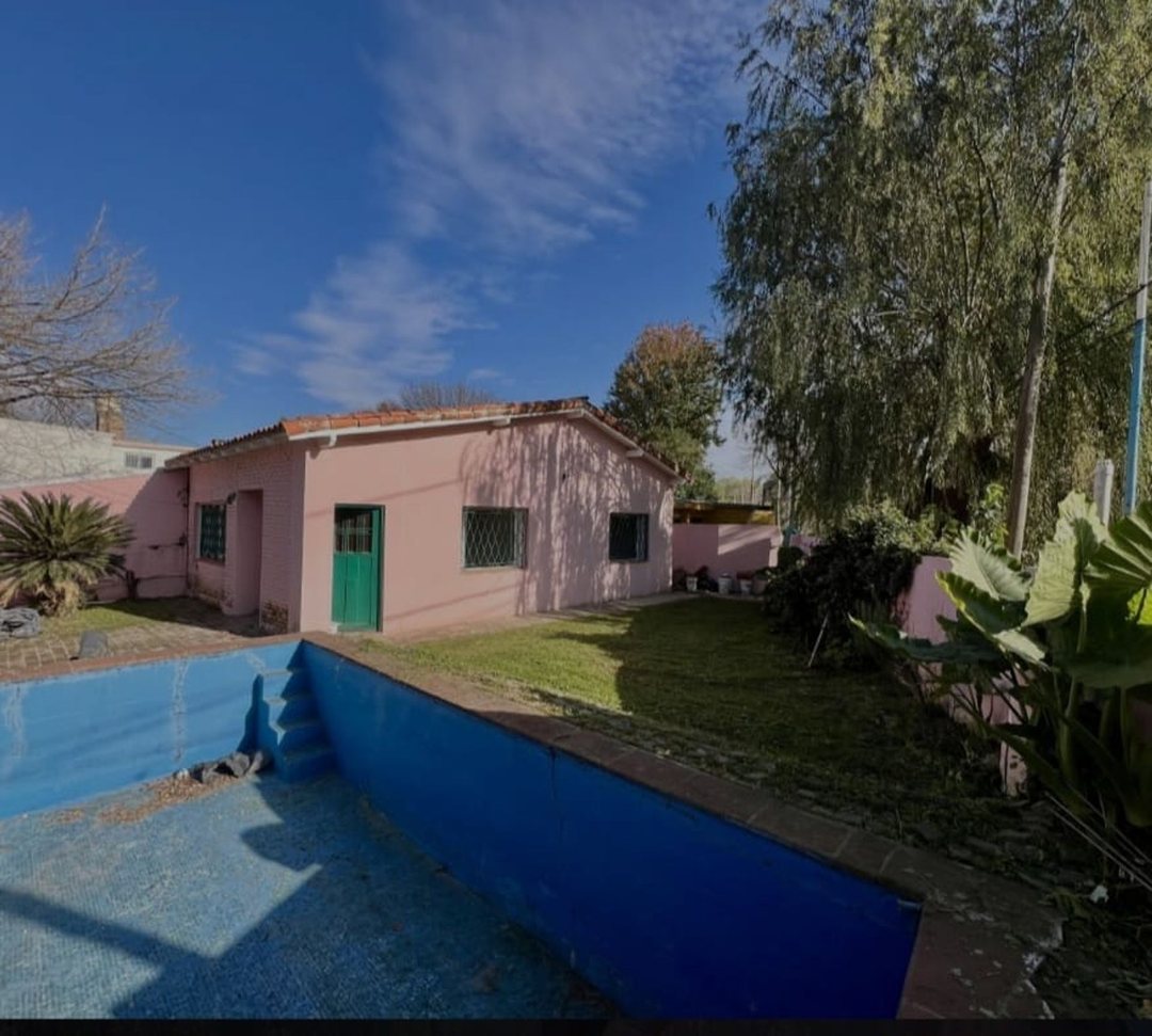 VENTA DOS CASAS SOBRE LOTE EN INGENIERO MASCHWITZ