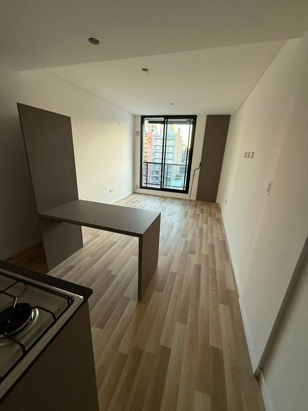 MONOAMBIENTE EN VENTA CENTRO A ESTRENAR
