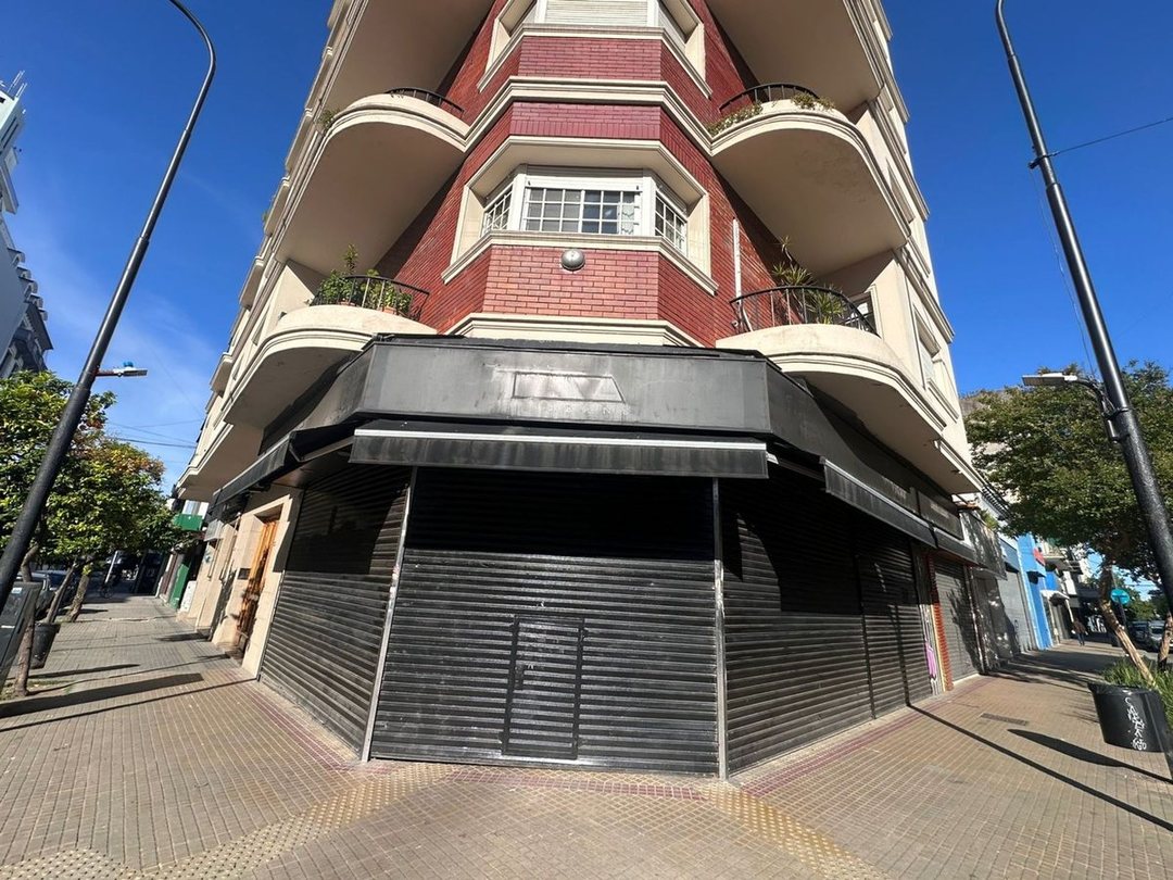 LOCAL COMERCIAL EN ALQUILER LA PLATA CENTRO