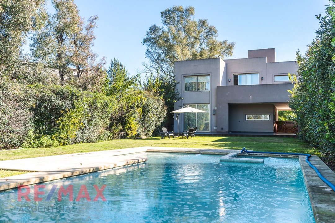 VENTA CASA 5 AMB HARAS MARIA VICTORIA