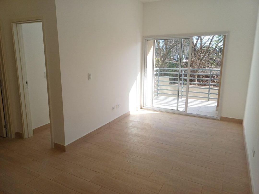 VENTA DEPARTAMENTO 2 AMB. BALCON MORENO CENTRO