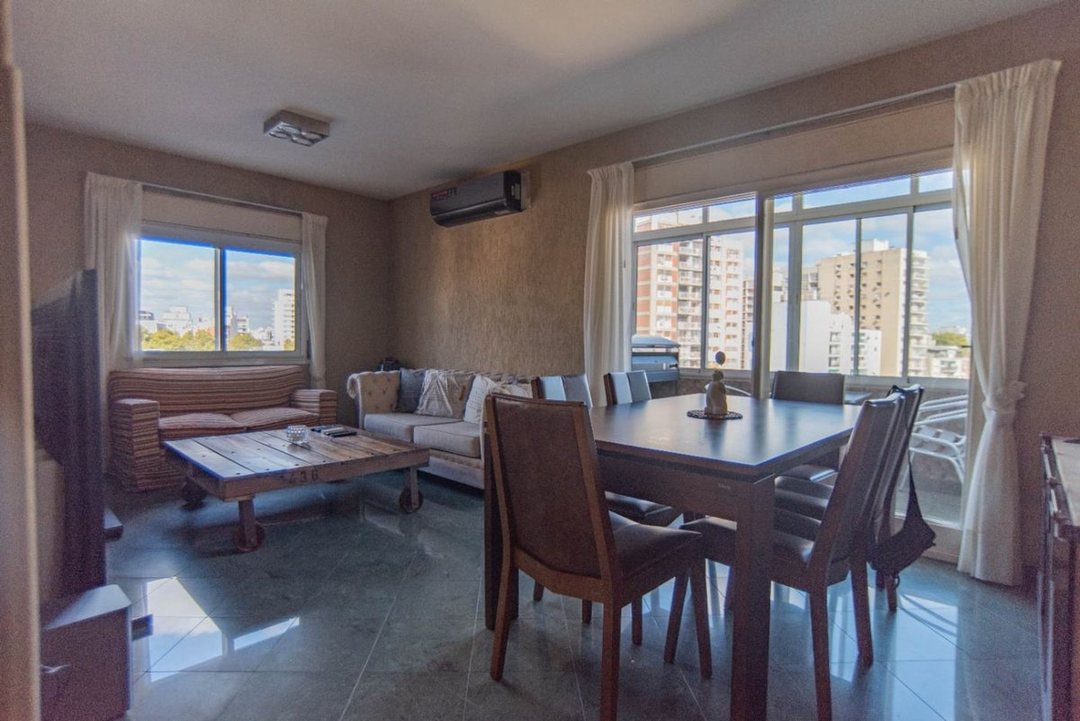 VENTA DEPTO 5 AMB C/BALCON y COCHERA V. CRESPO