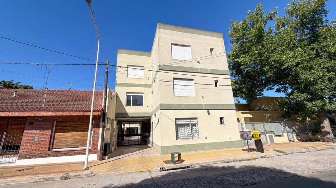 EN VENTA DEPARTAMENTO SEMICENTRO DE TANDIL