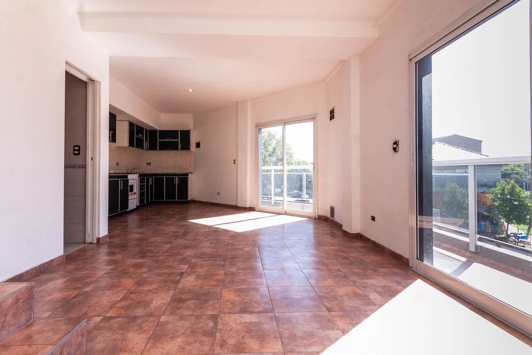 VENTA PH 3 AMB EN LANUS O A  ESTRENAR SIN EXPENSAS