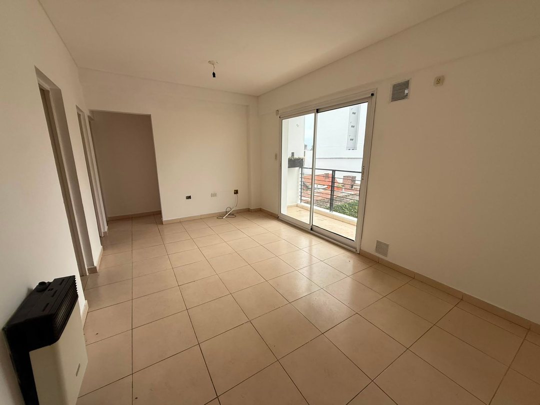 DEPTO EN VENTA 2 DORM 2 BAÑOS Y COCHERA