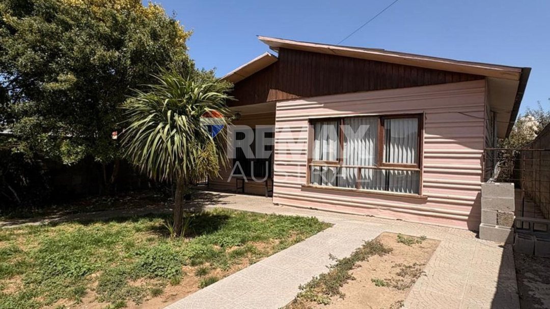 CASA PREFABRICADA EN BARRIO PUEYRREDON