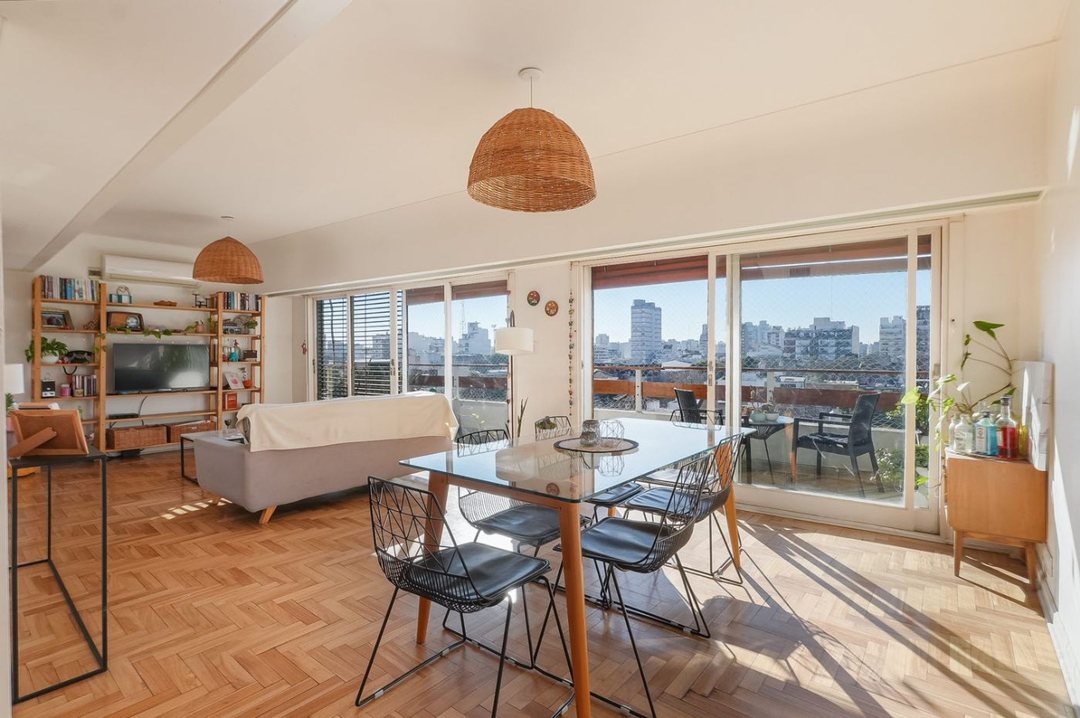 VENTA PISO 3 AMB  DEPENDENCIA BAULERA GUARDACOCHE