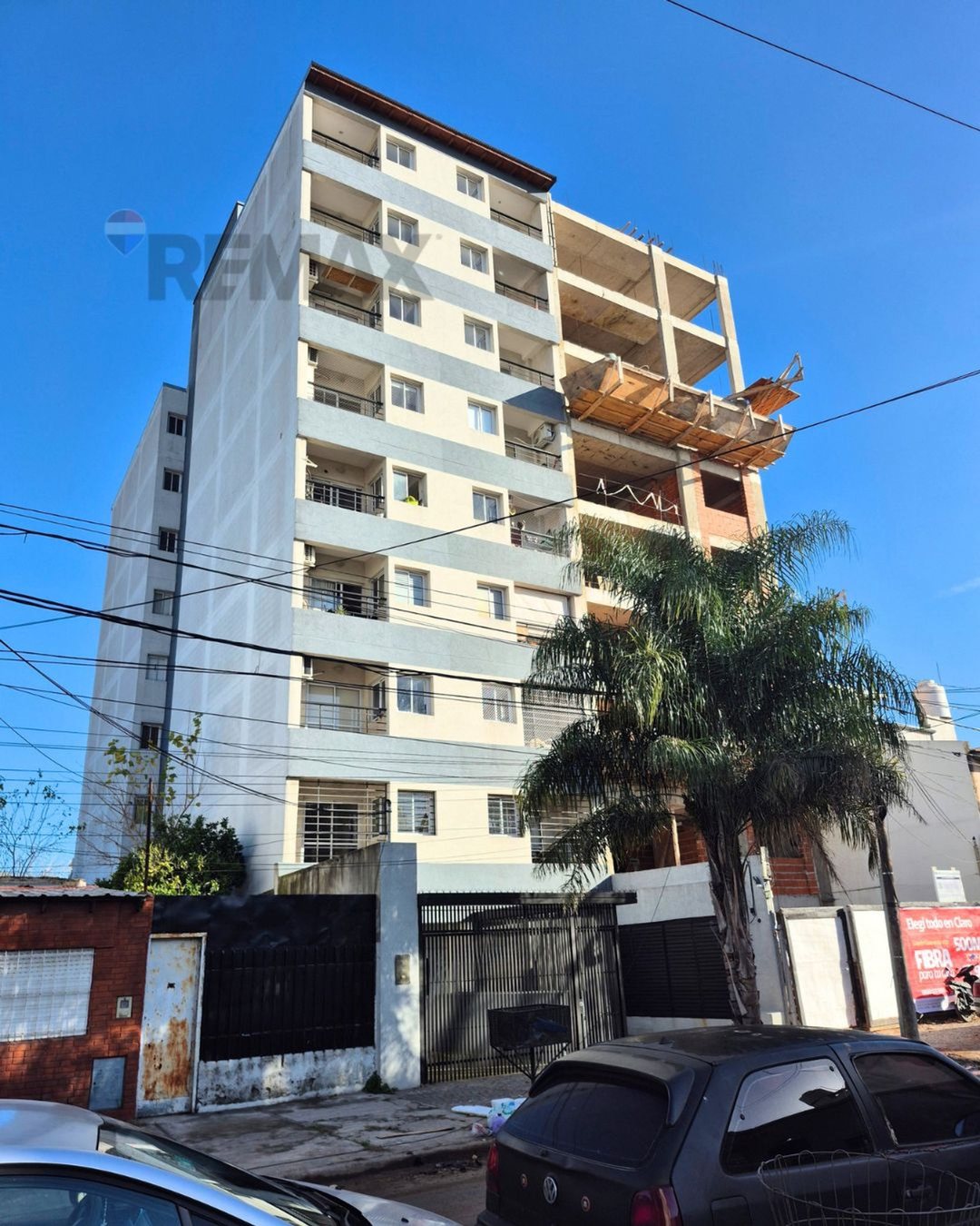 VENTA DEPTO MONOAMB CASEROS BALCON LUMINOSO