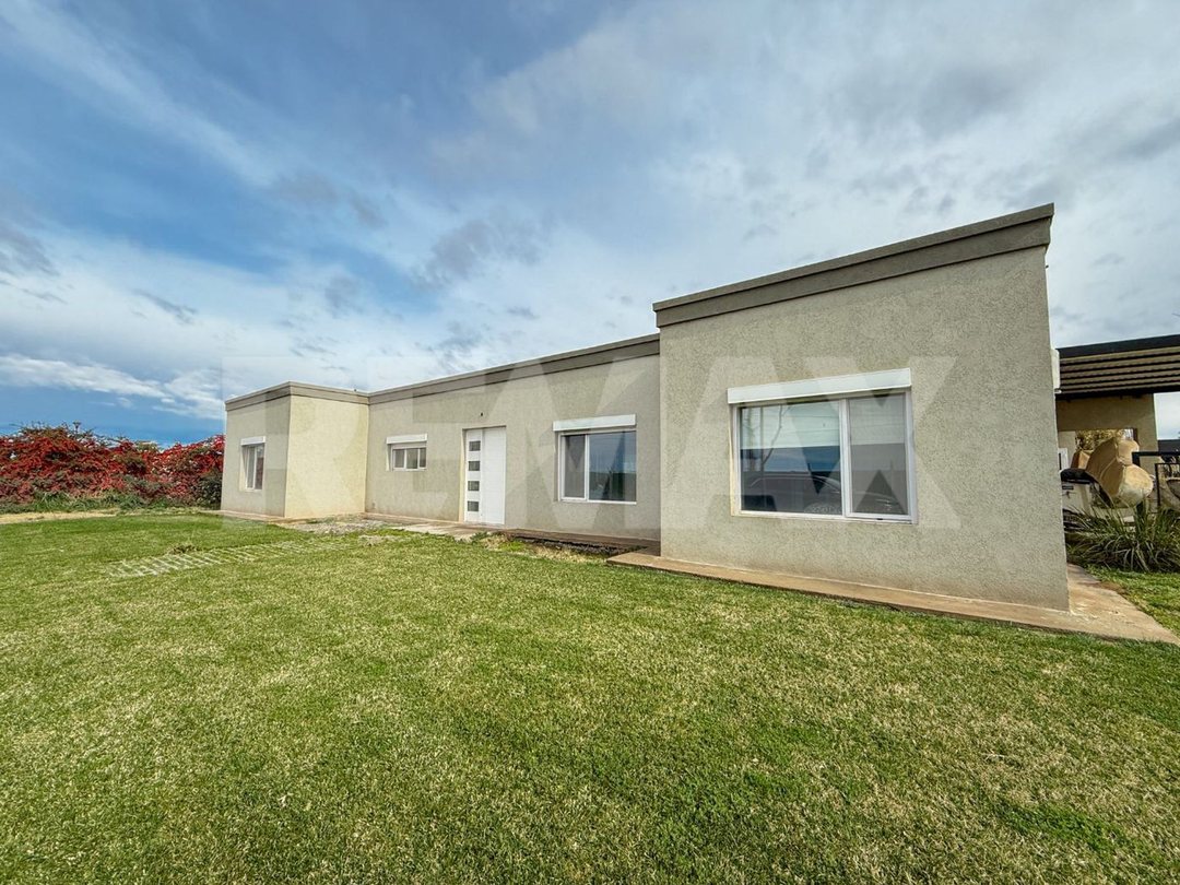 VENTA CASA BARRIO PRIVADO LA FALDA