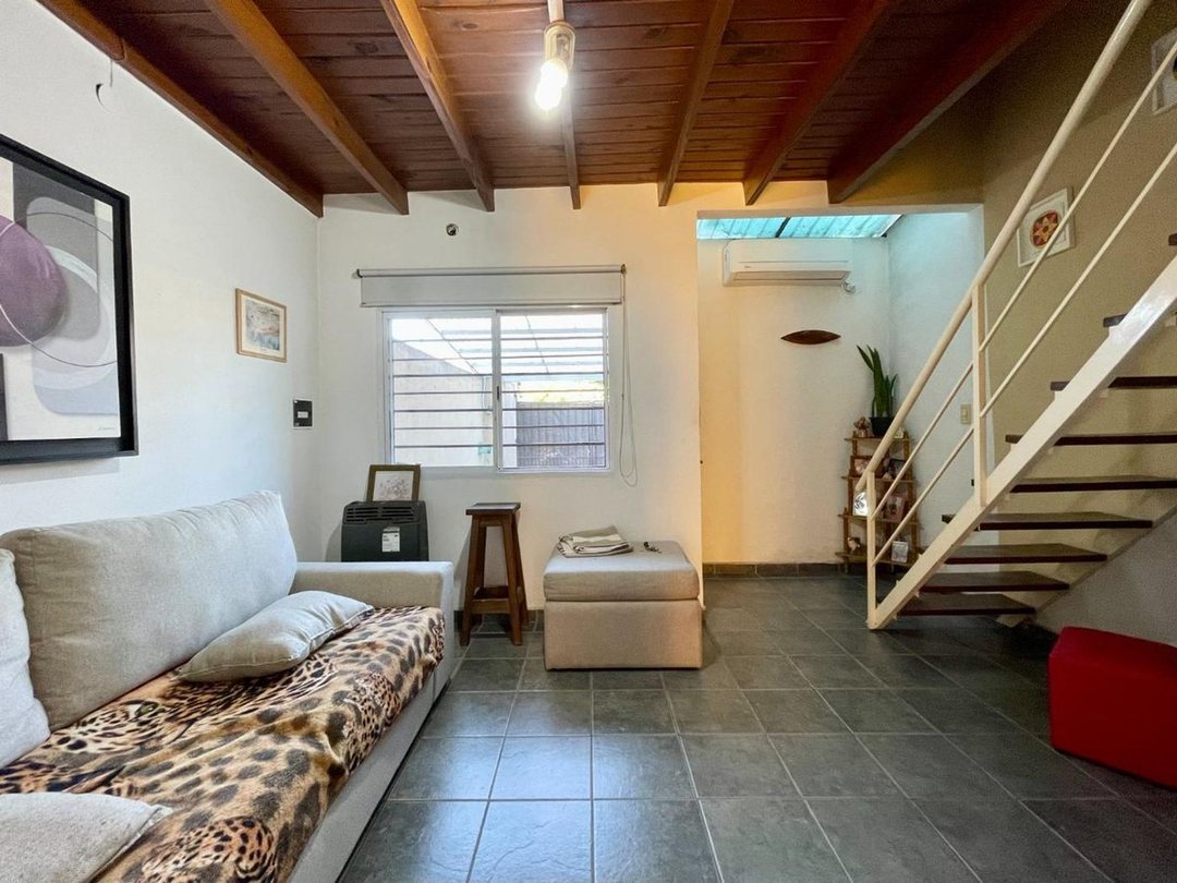 Duplex en Venta en Los Hornos