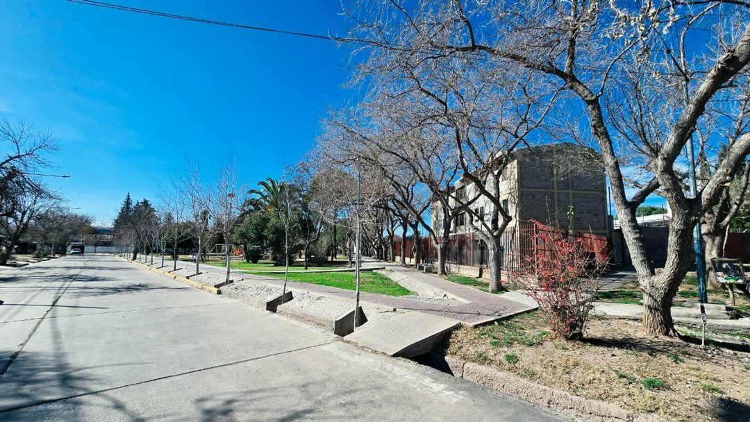 DEPARTAMENTO EN VENTA BARRIO S.O.E.V.A CON COCHERA