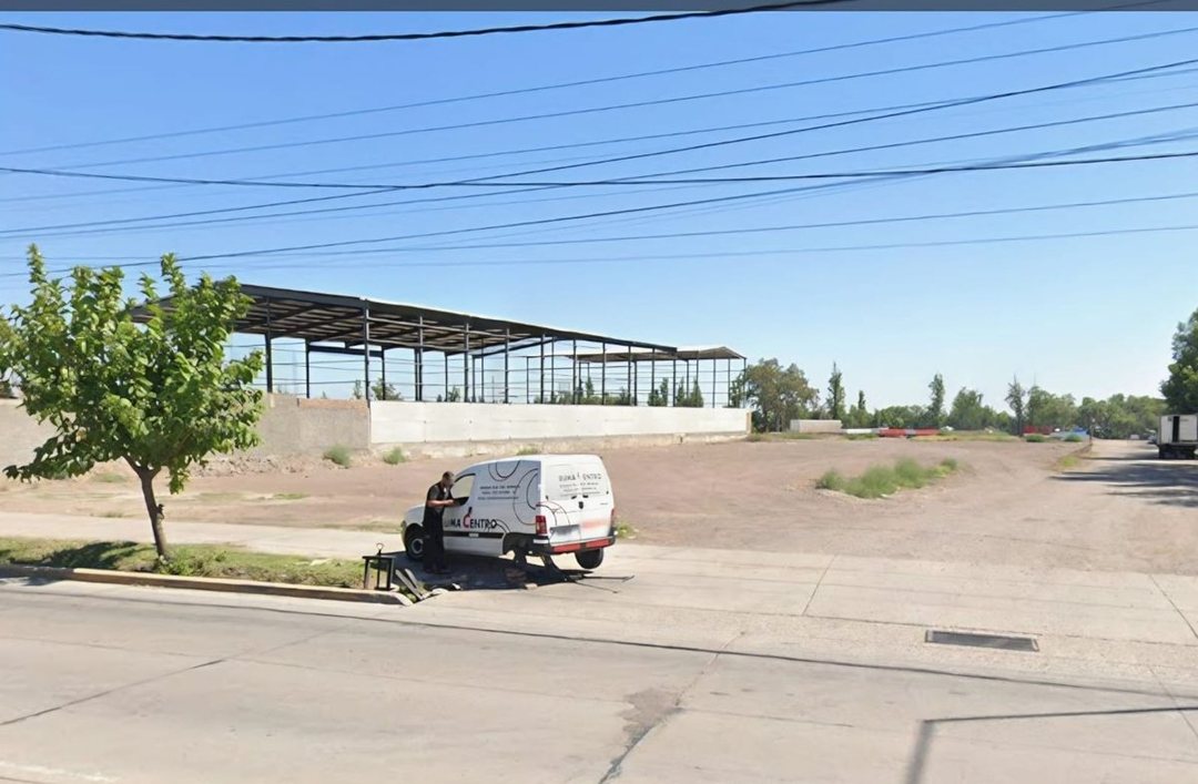 TERRENO ESQUINA RODRIGUEZ PEÑA 37M FRENTE