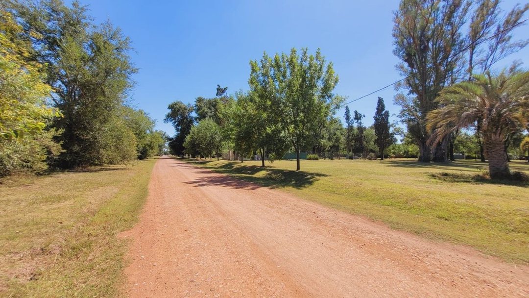 Lote 450m2 en Venta ALTO LOS ROBLES - Ibarlucea