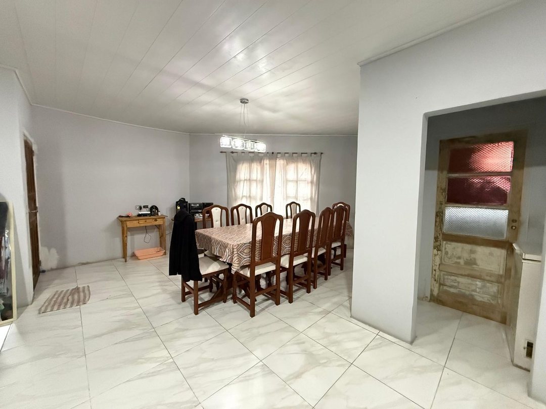 CASA VENTA EN RAMOS MEJIA 4 AMBIENTES