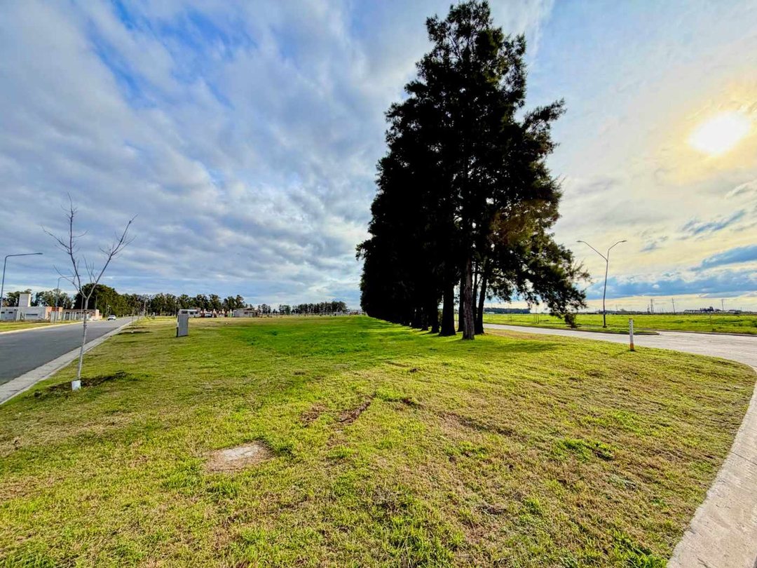 LOTE ECO LAGOS OESTE 600 m