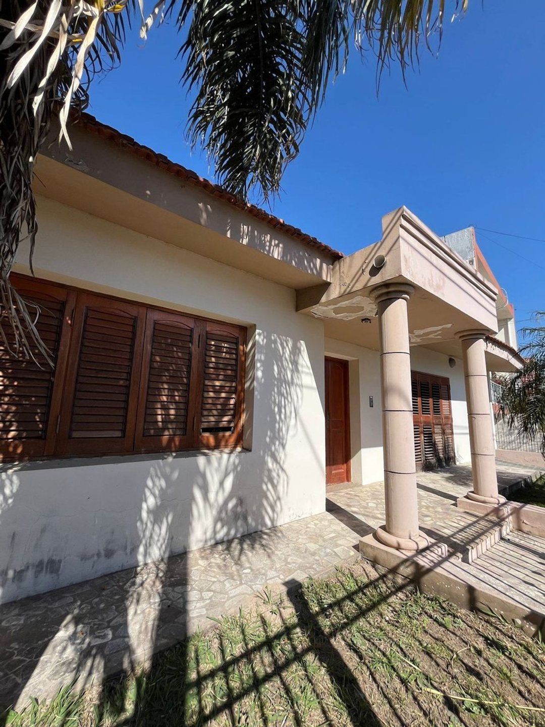 SE VENDE CASA 3 DORM 3 BAÑOS MAIPU 2° SECCIÓN