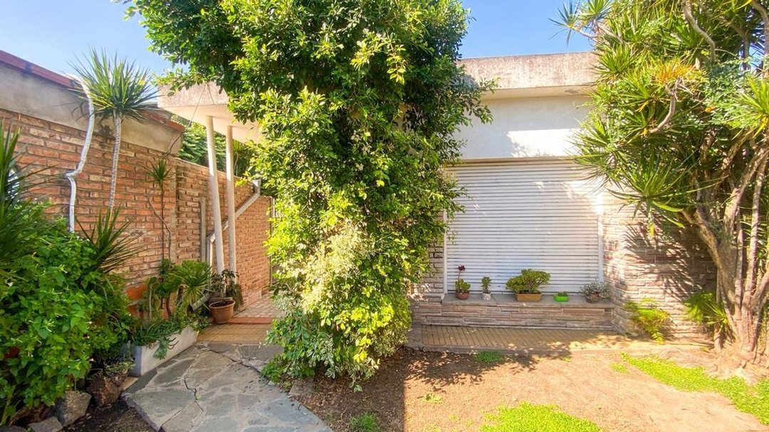 CASA EN VENTA  CON FONDO. FINANCIACION DIRECTA