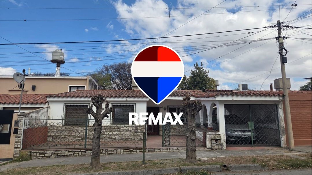 CASA A RECICLAR EN VENTA CALLE ESPAÑA 2300