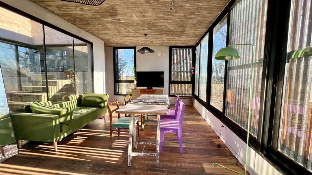 VENTA CASA URIBELARREA 2 DORM ESCRITORIO LOTE 1HA