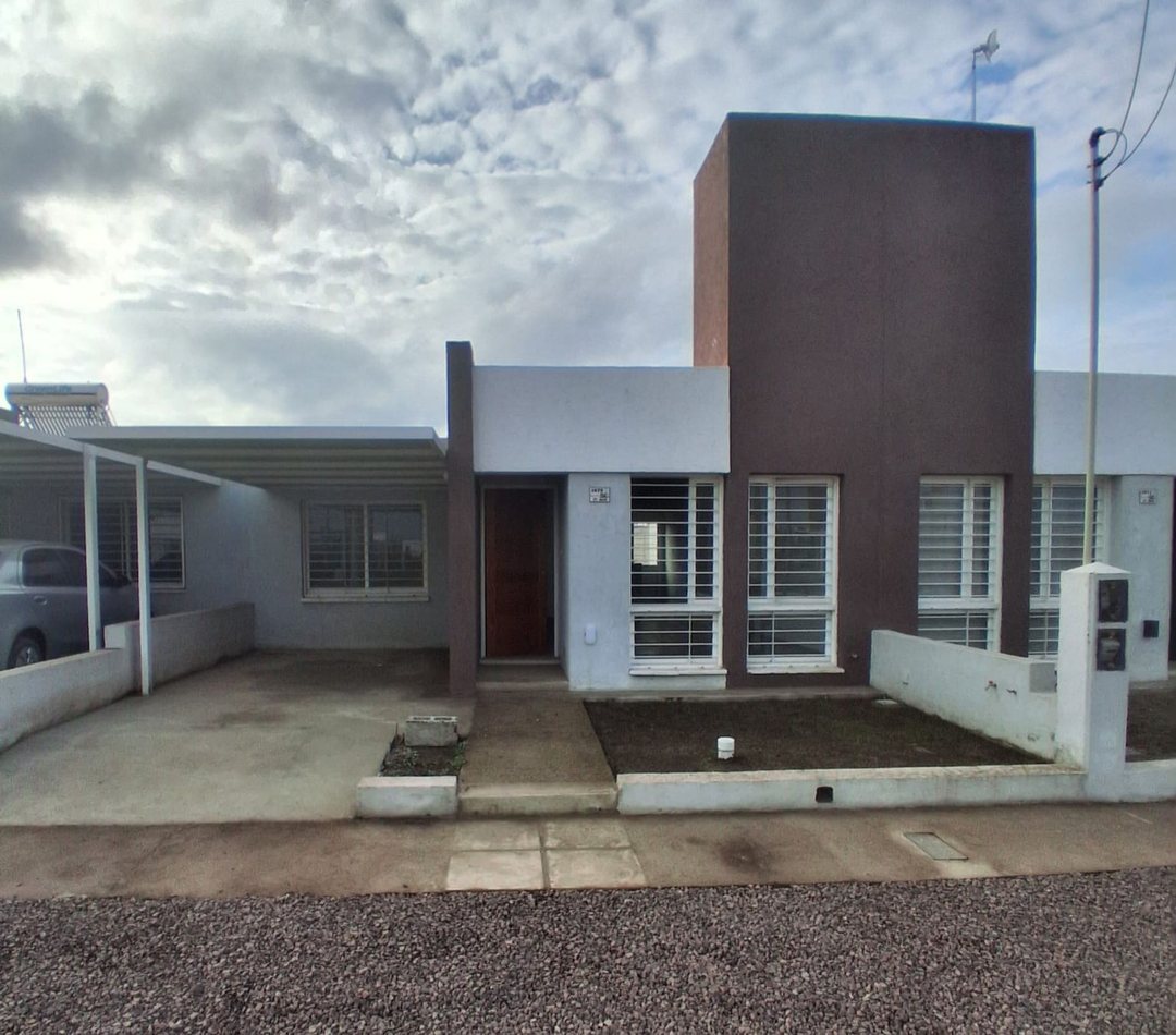 Alquiler de casa en Universitario de Horizonte 3