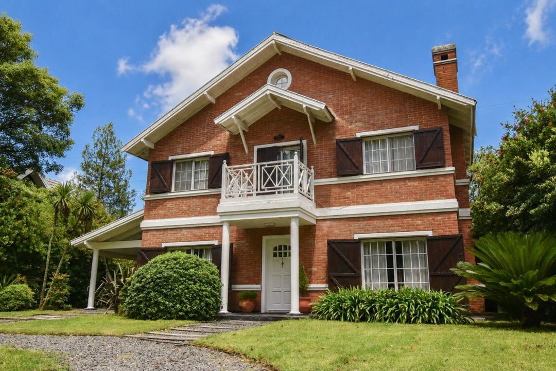 CASA EN VENTA SOLAR DEL BOSQUE EZEIZA