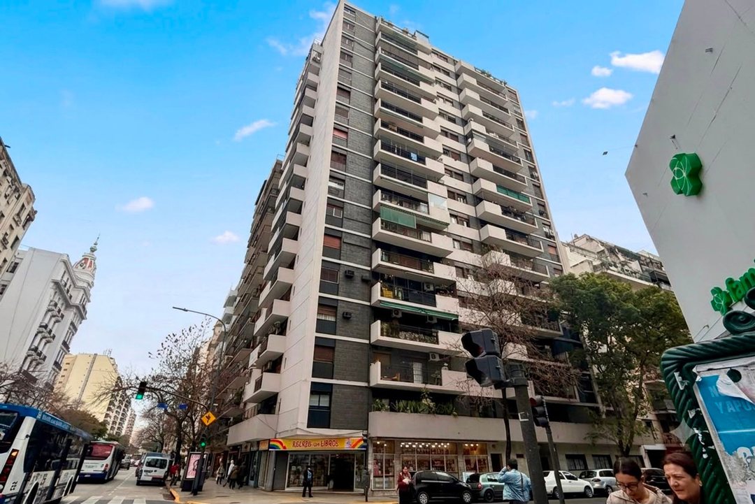 VENTA DEPARTAMENTO 3 AMB ALMAGRO DEPEND BALCON BAU