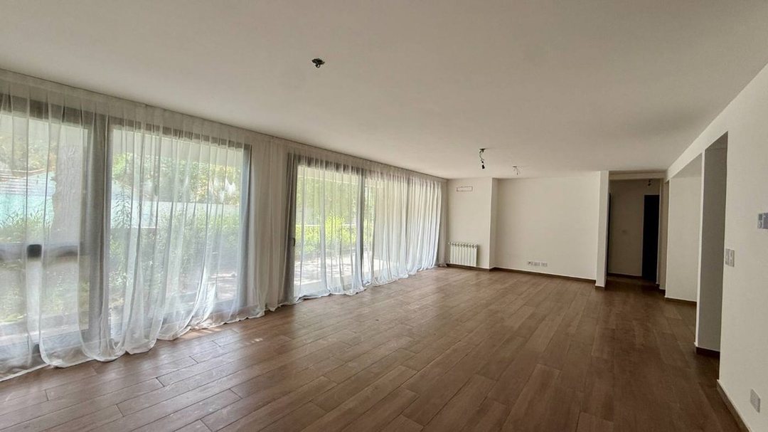 Venta depto 4 amb con 2 cocheras- Parque leloir