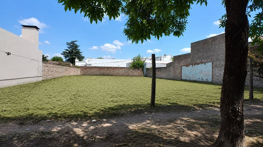 LOTE de 1302 m2 en VENTA en LINCOLN, Oportunidad !