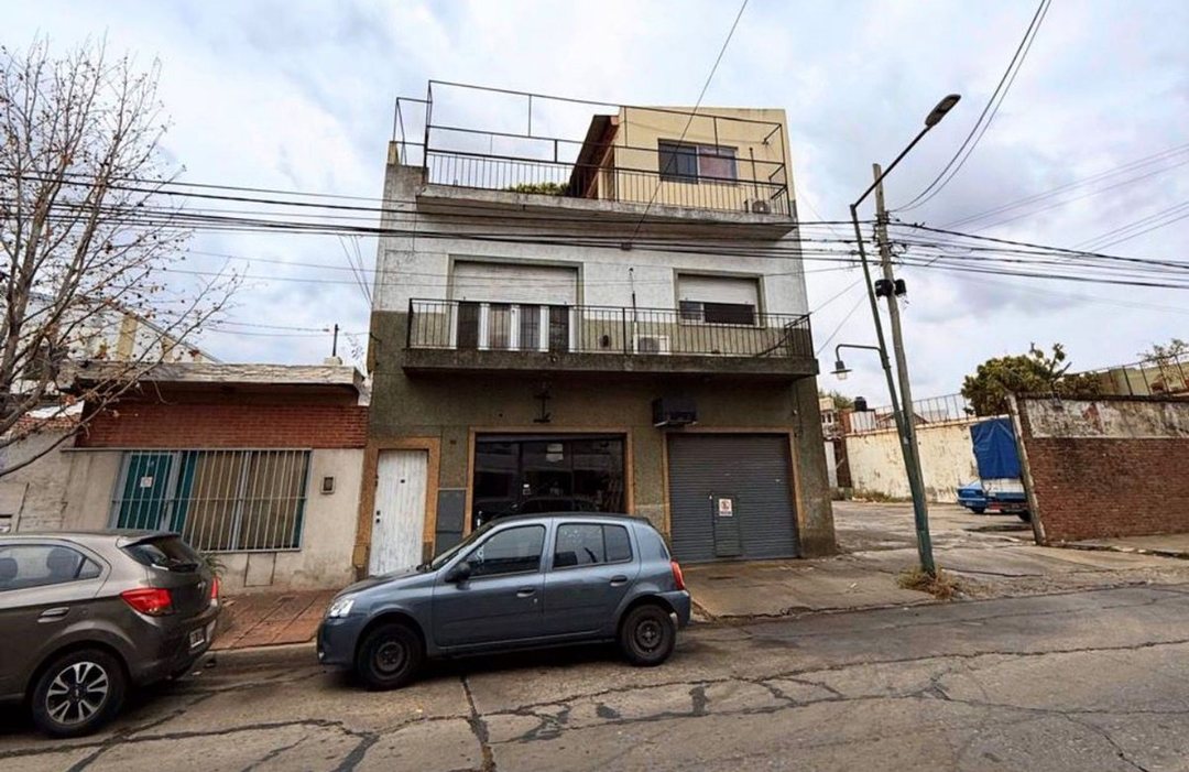 PH 5 AMBIENTES EN SAN ISIDRO CON TERRAZA/PARRILLA