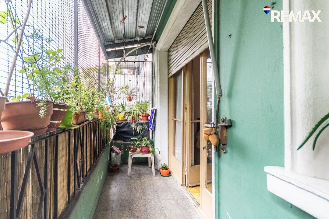 VENTA DEPTO 3 AMBIENTES CON BALCÓN Y BAULERA