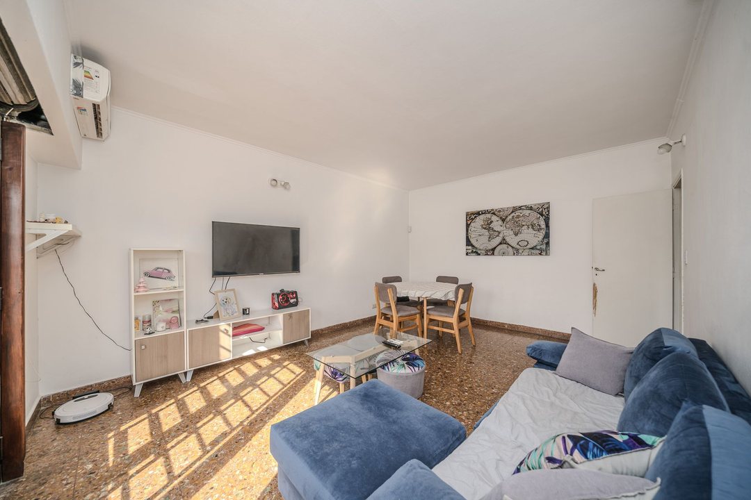VENTA PH en MERLO CON COCHERA PATIO Y QUINCHO
